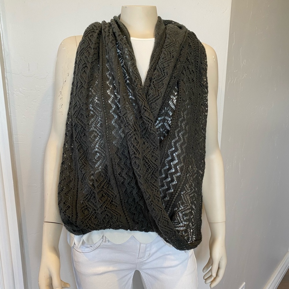 Gray knit infinity scarf